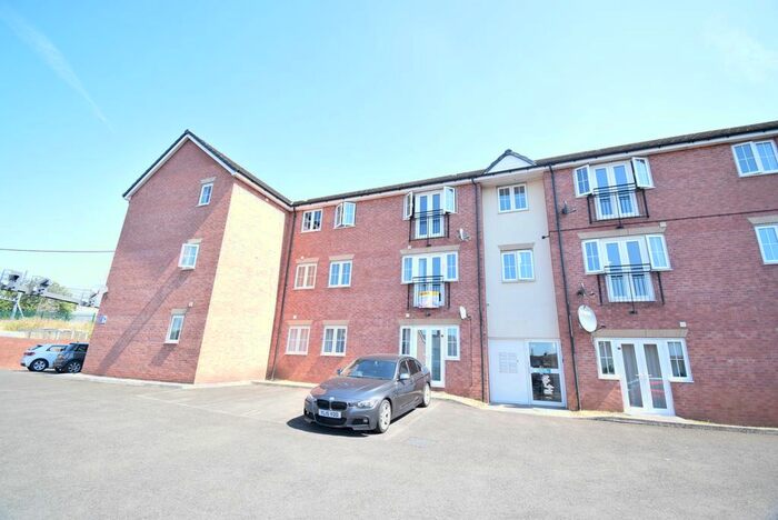 2 Bedroom Flat To Rent In Phillip Court, Newport, NP19
