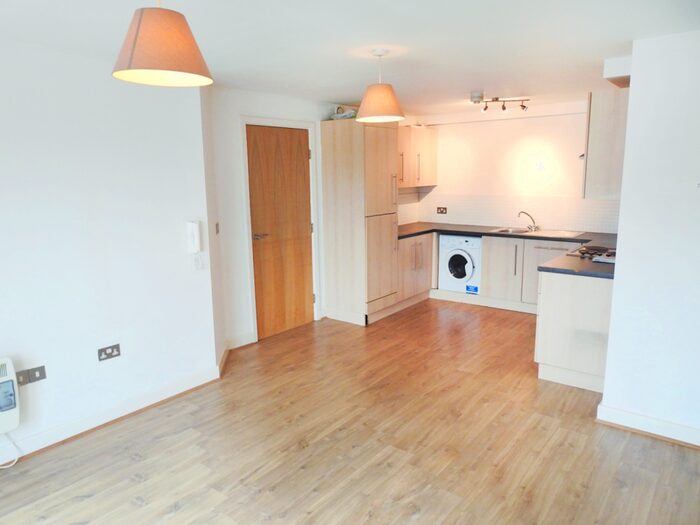 2 Bedroom Flat To Rent In Urban One, Spring Street, HU2