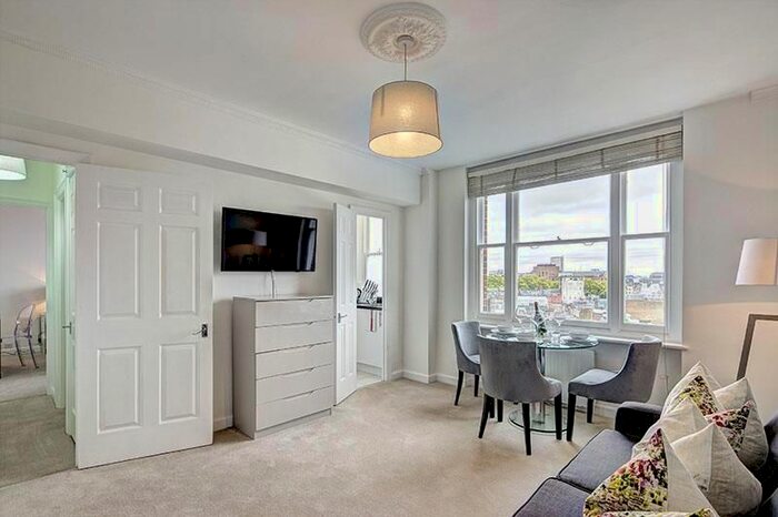 1 Bedroom Flat To Rent In Hill Street, Mayfair, London, W1J