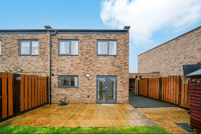 3 Bedroom End Terrace House For Sale In Duffy Avenue, Harrow, HA2