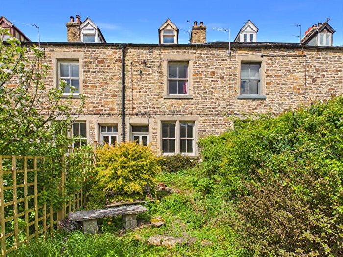 2 Bedroom Terraced House For Sale In Hope Road, Edale, Hope Valley, S33