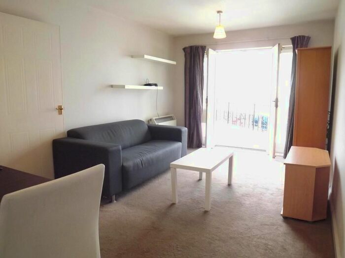 1 Bedroom Flat To Rent In Webber Street, London, SE1