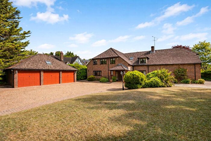 5 Bedroom Detached House For Sale In A Pound Lane, Sonning, RG4