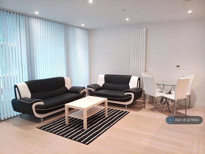 2 Bedroom Flat To Rent In Schooner Road, London, E16