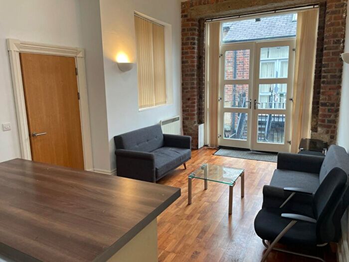 1 Bedroom Apartment To Rent In - Chancery Lane, Huddersfield, HD1