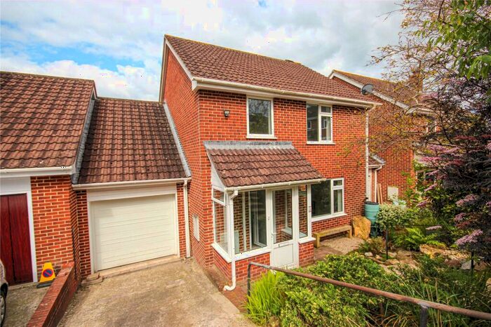 4 Bedroom Link Detached House For Sale In Castle View, Colyton, Devon, EX24