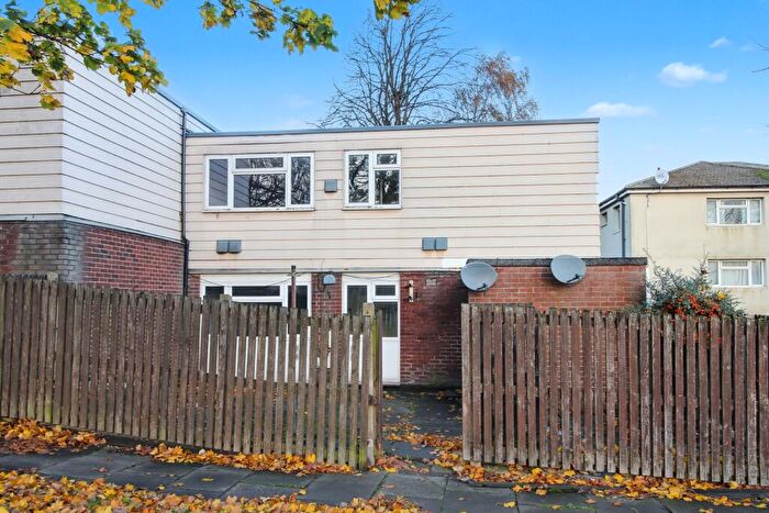 2 Bedroom End Of Terrace House For Sale In Heddon Walk, Hawkshead, Bradford, West Yorkshire, BD5