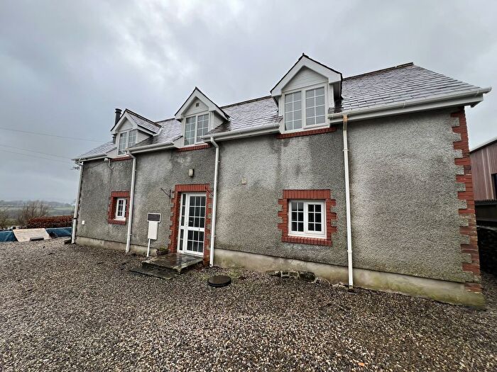 3 Bedroom Barn Conversion To Rent In Penybanc, Llandeilo, Carmarthenshire, SA19