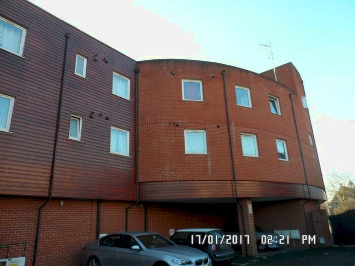 1 Bedroom Flat To Rent In The Curve, SL1