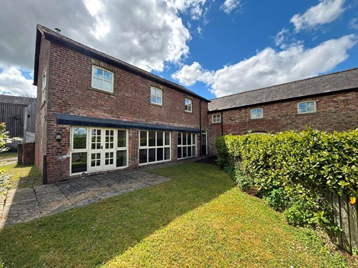 3 Bedroom End Of Terrace House To Rent In Drewton, South Cave, East Yorkshire, HU15