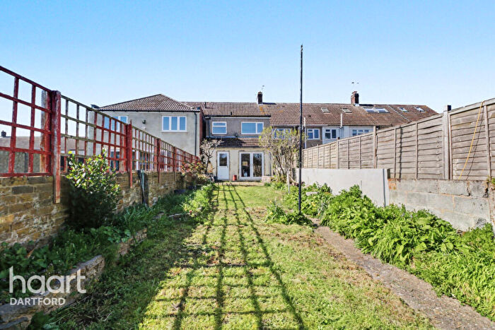 4 Bedroom Terraced House For Sale In Norman Road, Dartford, DA1