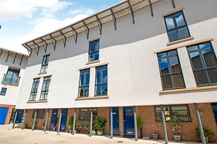 3 Bedroom Terraced House For Sale In Elan Court, Winchester, Hampshire, SO23