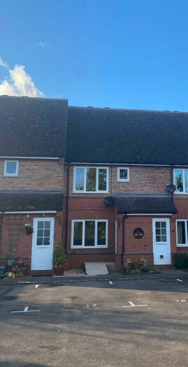 2 Bedroom Apartment To Rent In Swan Lane, Marsh Gibbon, OX27