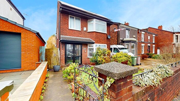 3 Bedroom Detached House For Sale In Church Road, Haydock, St Helens, WA11