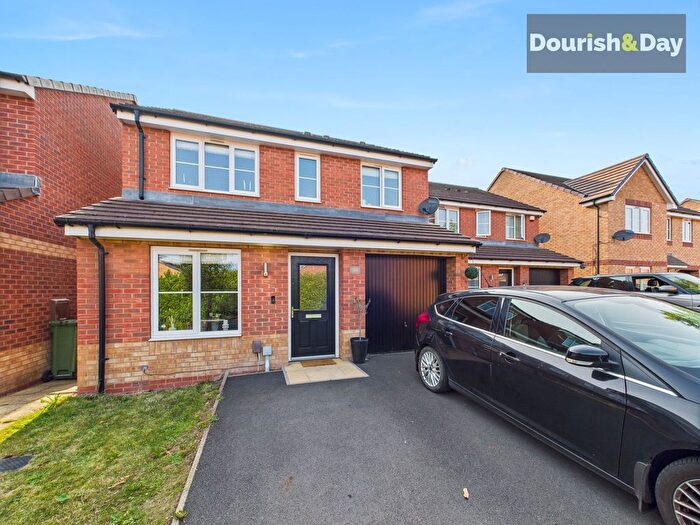 3 Bedroom Detached House For Sale In Burbank Burrow, Stafford, ST16