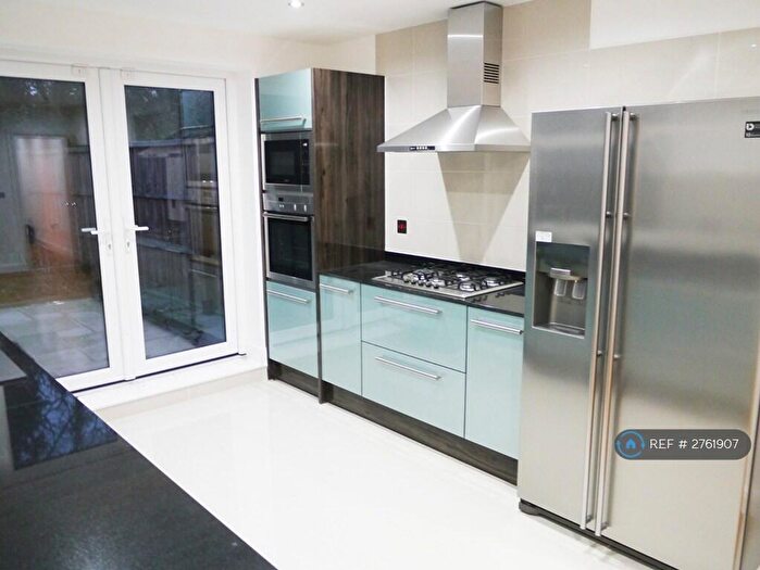 4 Bedroom Terraced House To Rent In Burney Avenue, Surbiton, KT5