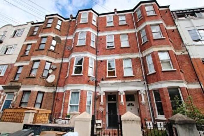 1 Bedroom Flat For Sale In London, SW9