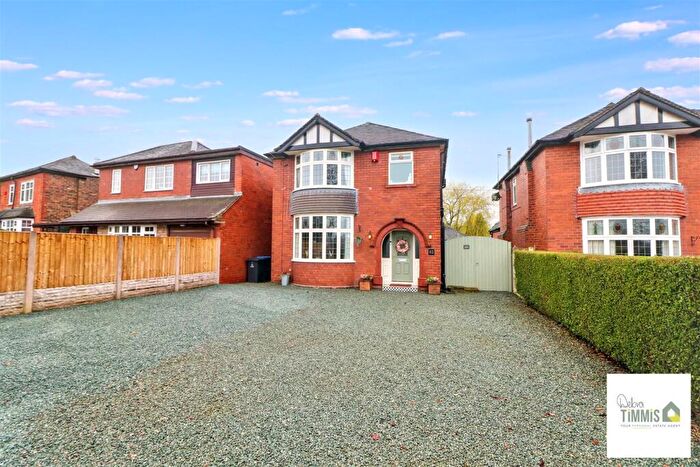 3 Bedroom Detached House For Sale In Ash Bank Road, Stoke-On-Trent, ST2