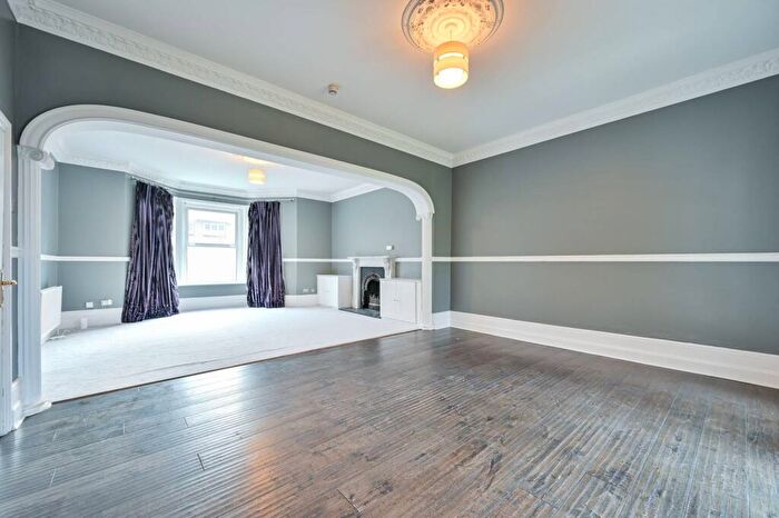 6 Bedroom Semi Detached House To Rent In Vancouver Road, Forest Hill, London, SE23