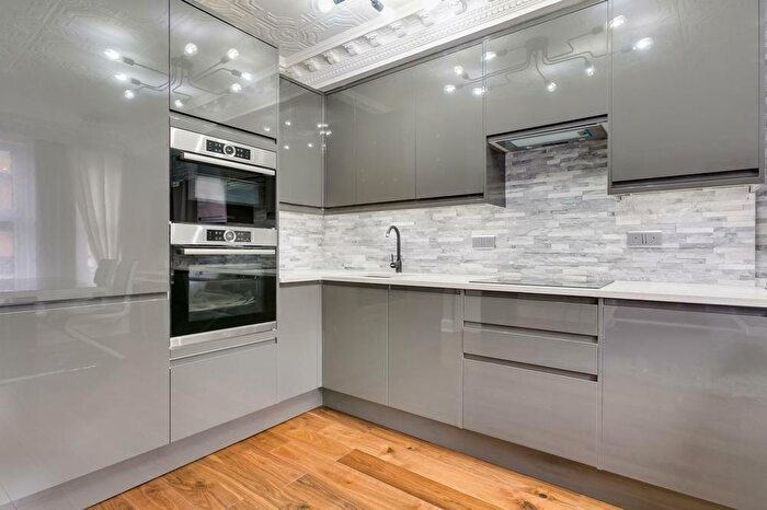 2 Bedroom Flat For Sale In Edith Grove, Chelsea, SW10