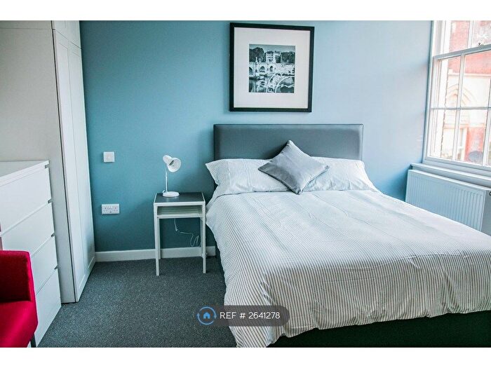 Studio To Rent In Wolverhampton Street, Dudley, DY1