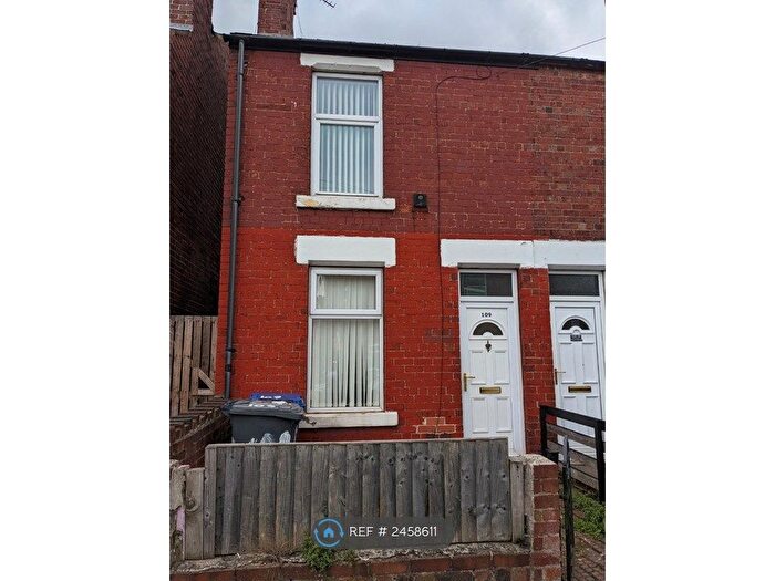 2 Bedroom End Of Terrace House To Rent In St. Johns Road, Doncaster, DN4