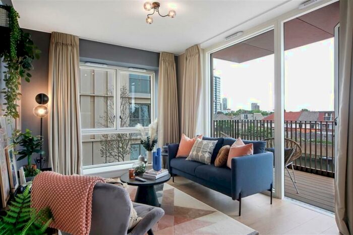 1 Bedroom Flat To Rent In Zinc Street Sugar House Island, E15