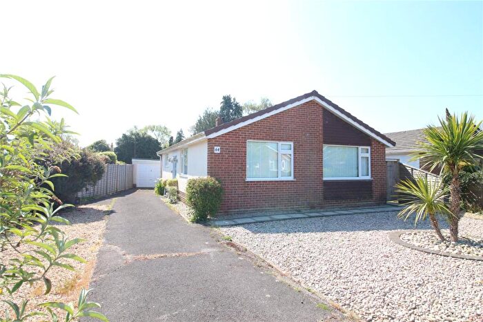 3 Bedroom Bungalow For Sale In Rosewood Gardens, New Milton, Hampshire, BH25