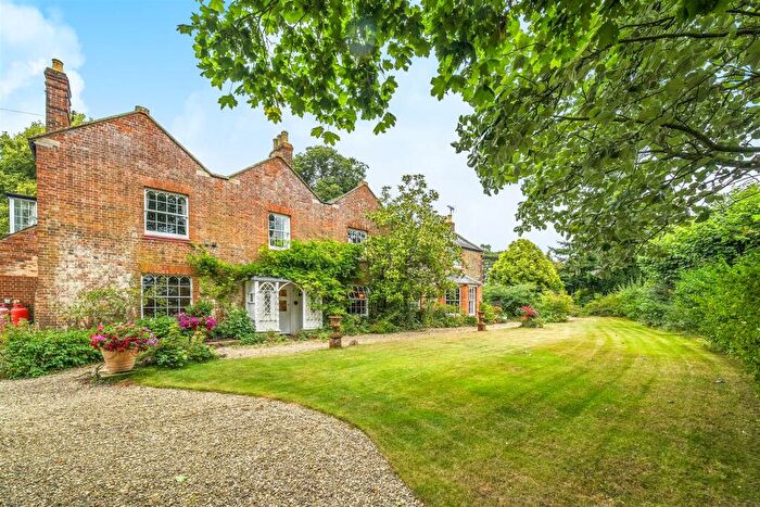 7 Bedroom Detached House For Sale In Westbrook, Bromham, SN15