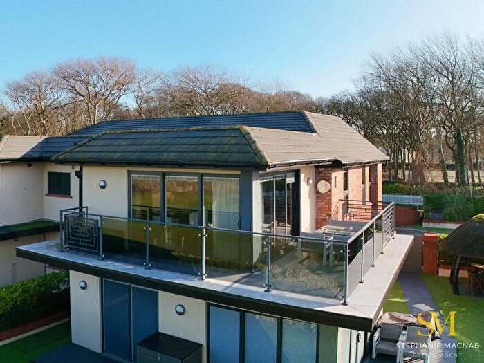 2 Bedroom Apartment For Sale In Wood Hey House, Southport Old Road, Formby, L37