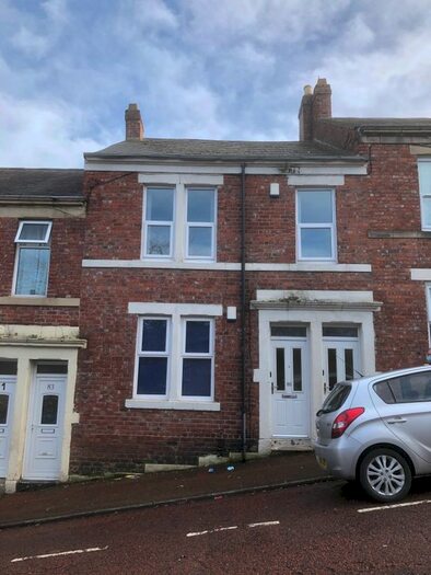 2 Bedroom Flat To Rent In Moore Street, Gateshead, NE8