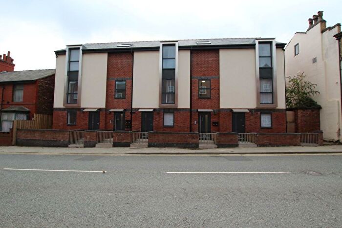 1 Bedroom Flat To Rent In High Street, Prescot, L34
