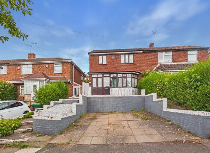 3 Bedroom Semi Detached House For Sale In Tanhouse Avenue, Great Barr, Birmingham, B43