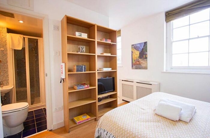 1 Bedroom Studio To Rent In North Gower Street, London, NW1