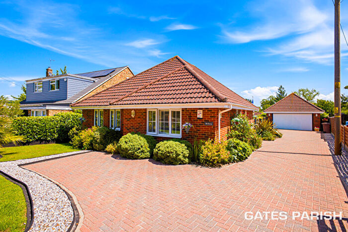 3 Bedroom Detached Bungalow For Sale In Castledon Road, Downham, Billericay, CM11