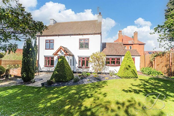 4 Bedroom Detached House For Sale In Main Street, Ollerton, Newark, NG22