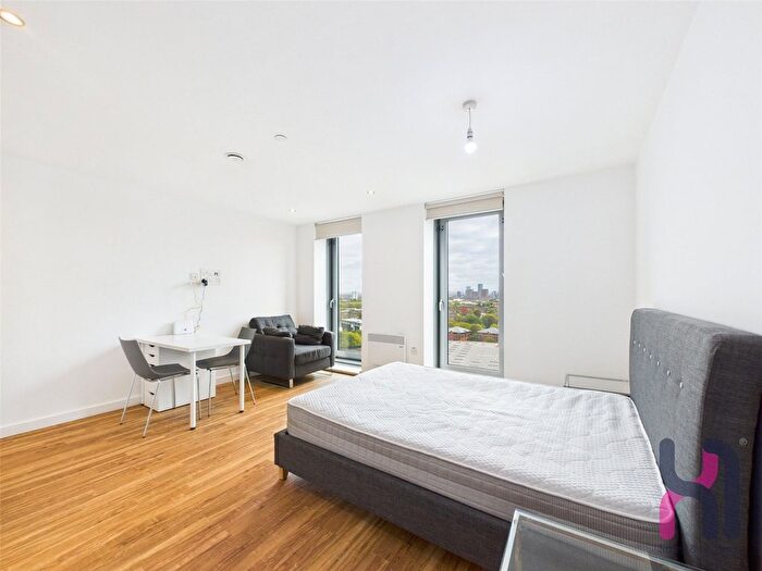 Studio To Rent In Media City, Michigan Point Tower A, Michigan Avenue, Salford, M50