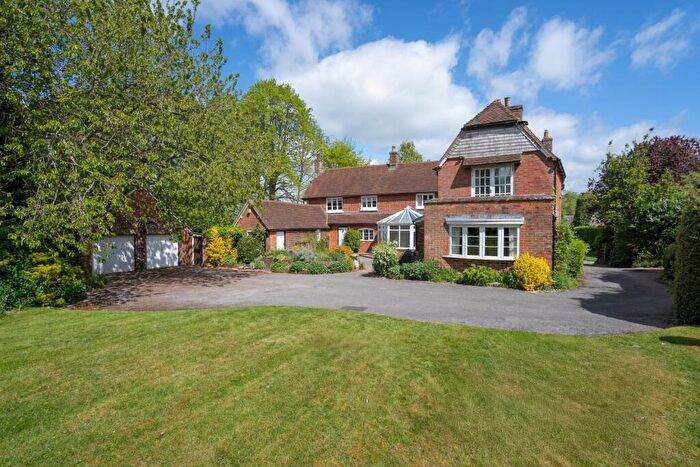 6 Bedroom Country House To Rent In Hollow Lane, Wilton, Marlborough, Wiltshire, SN8