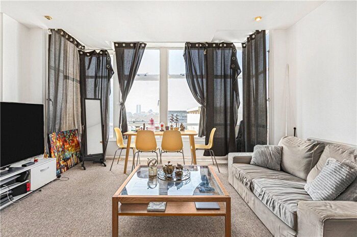 2 Bedroom Flat To Rent In Newington Causeway, London, SE1