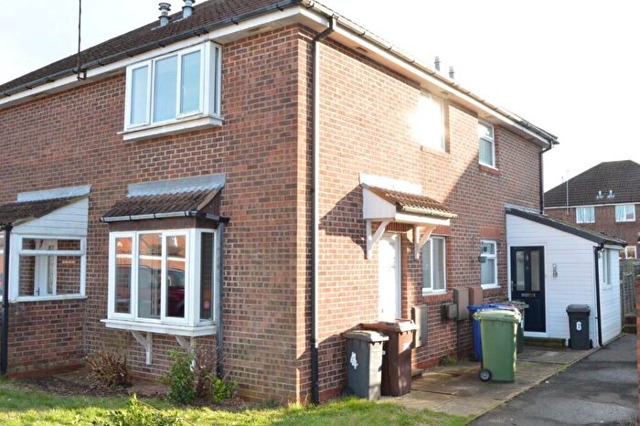 1 Bedroom House To Rent In Kelcbar Way, Tadcaster, North Yorkshire, LS24