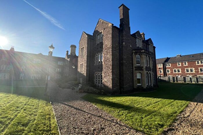 1 Bedroom Flat For Sale In Sarno Square, Abergavenny, NP7