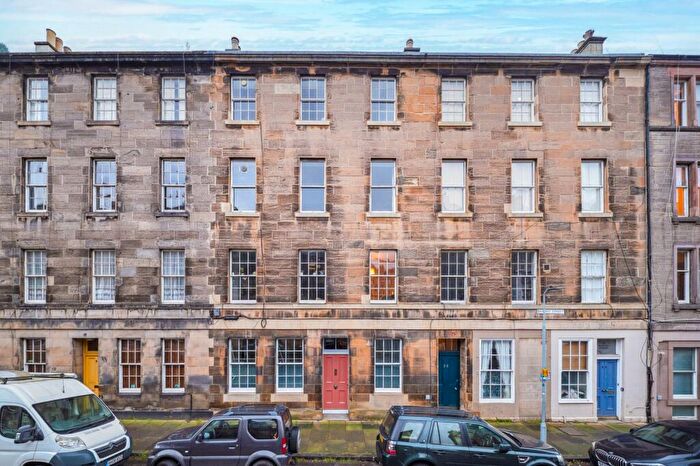 3 Bedroom Apartment For Sale In Barony Street, New Town, Edinburgh, EH3