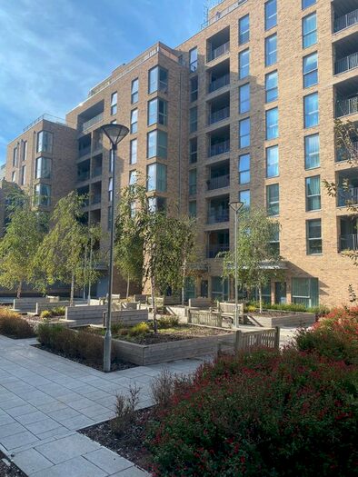 2 Bedroom Flat To Rent In Grand Union House, Ealing Road, Wembley, Greater London, HA0