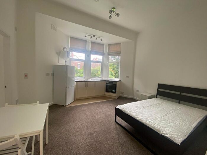 Studio To Rent In Greenheys Road, Apt, L8