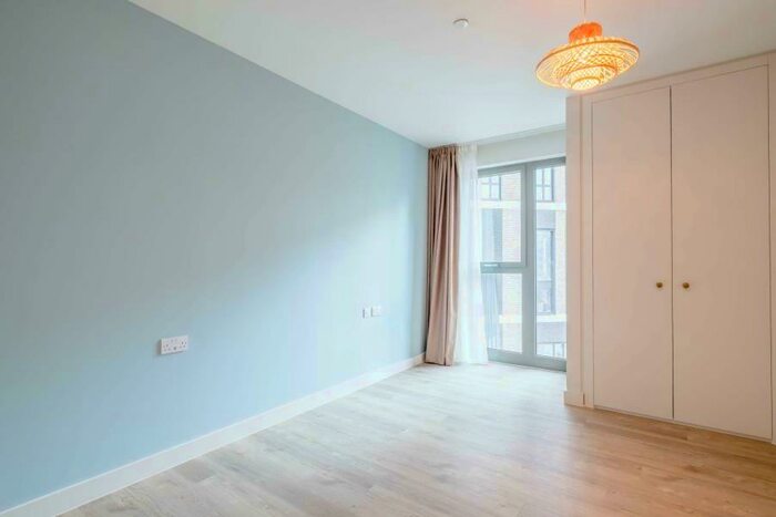 2 Bedroom Apartment To Rent In Canada Gardens, Wembley Park, HA9