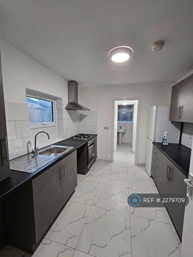 4 Bedroom Terraced House To Rent In Angle Road, Grays, RM20