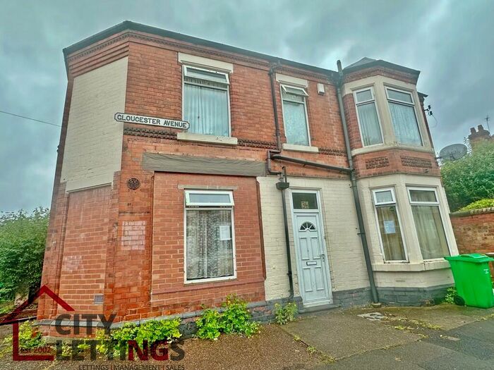 7 Bedroom Semi-Detached House To Rent In Gloucester Avenue, Lenton, NG7