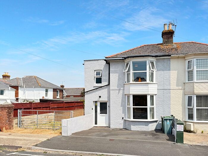 4 Bedroom Semi-Detached House For Sale In Cross Street, Sandown, PO36