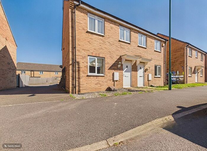 3 Bedroom Semi Detached House To Rent In Jupiter Avenue, Peterborough, PE2