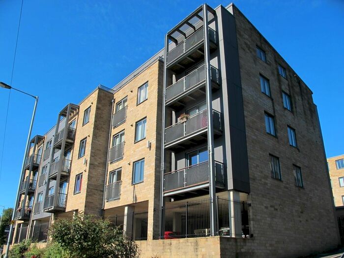 1 Bedroom Flat To Rent In Albert Street, Baildon, Shipley, West Yorkshire, Uk, BD17